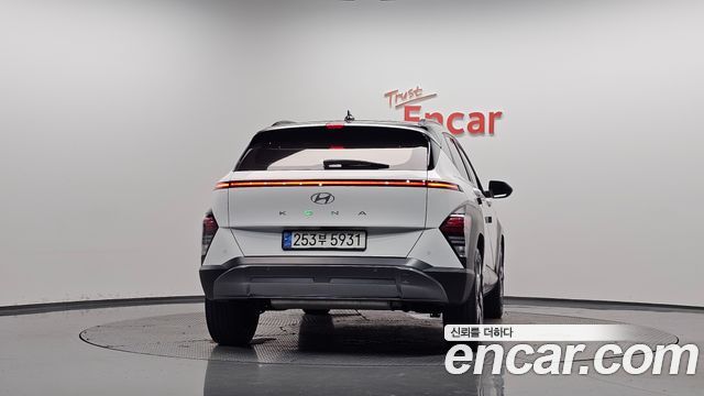 Hyundai Kona из Кореи Encar