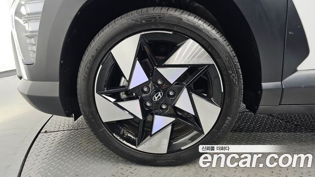 Hyundai Kona из Кореи Encar