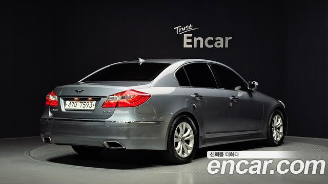 Hyundai Genesis из Кореи Encar