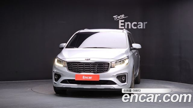 Kia Carnival из Кореи Encar