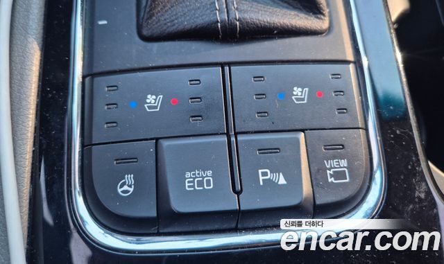 Kia Carnival 9-seater Noblesse — пробег 115 000 км — фото 4 из 5