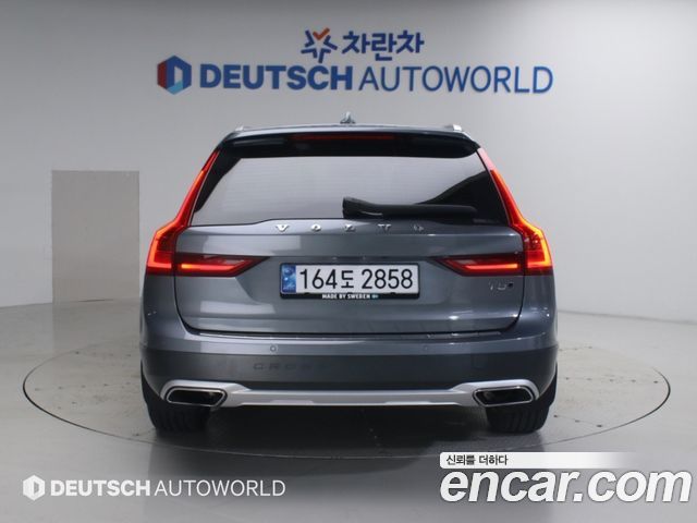 Volvo V90 из Кореи Encar
