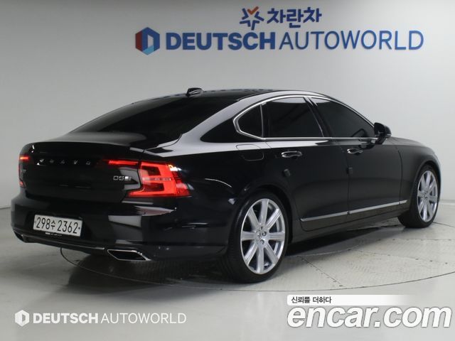 Volvo S90 D5 AWD Inscription — пробег 46 295 км