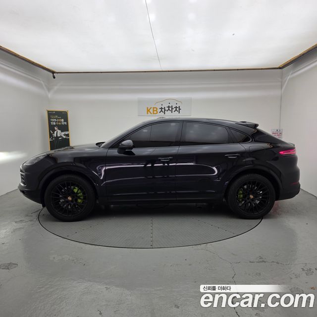 Porsche Cayenne 3.0 E-Hybrid Coupe — пробег 90 700 км — фото 3 из 5