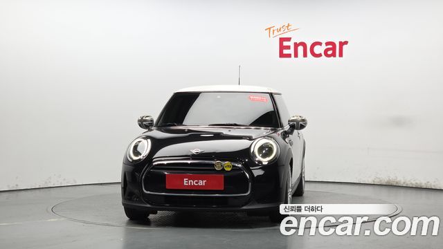 Mini Cooper Classic Third Generation — пробег 52 496 км