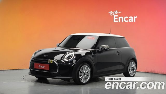 Mini Cooper Classic Third Generation — пробег 52 496 км