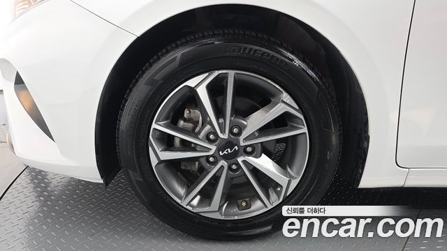 Kia K3 из Кореи Encar