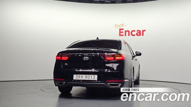 Kia K7 из Кореи Encar