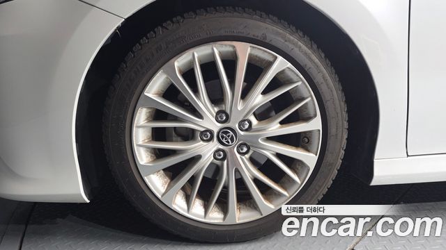 Toyota Camry 2.5 — пробег 93 705 км