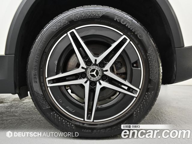 Mercedes-Benz EQA EQA250 AMG Package Plus — пробег 72 527 км — фото 5 из 5