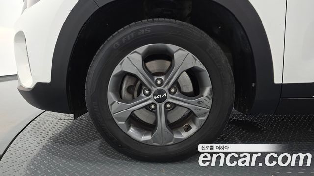 Kia Seltos из Кореи Encar
