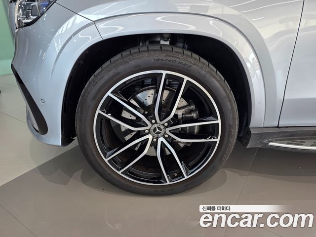 Mercedes-Benz GLS-Class GLS450 4MATIC — пробег 14 610 км — фото 5 из 5