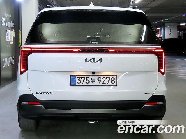 Kia Carnival HEV 7-Seater X Line — пробег 5 652 км — фото 5 из 5
