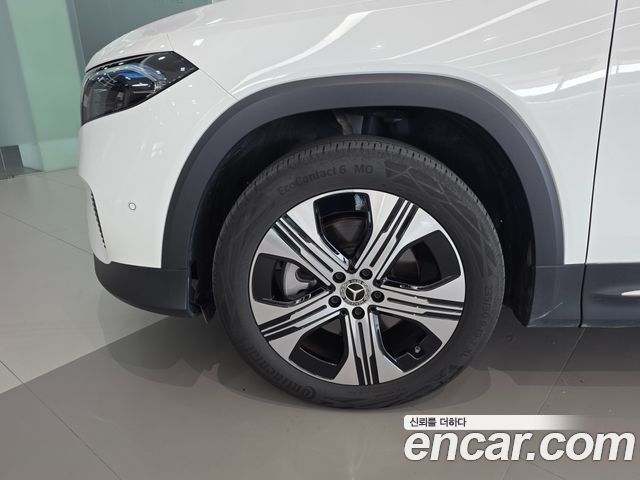 Mercedes-Benz EQB из Кореи Encar