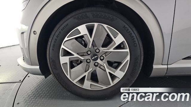 Genesis GV60 из Кореи Encar