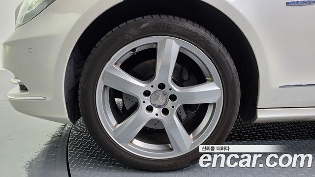 Mercedes-Benz CLS-Class CLS350 BlueEFFICIENCY — пробег 128 041 км