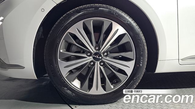 Kia K8 из Кореи Encar