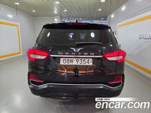 Ssangyong Rexton из Кореи Encar
