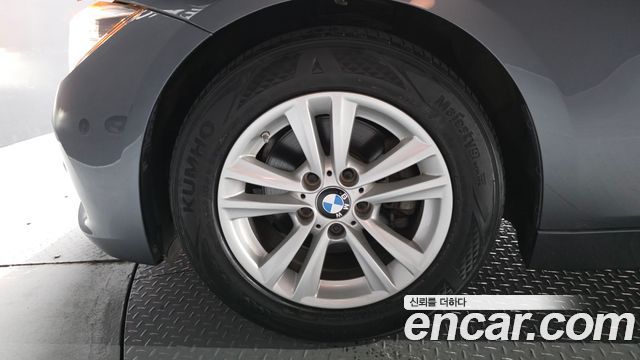 BMW 3-Series из Кореи Encar