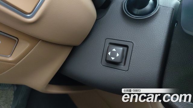 Genesis G90 3.8 AWD Premium Luxury — пробег 157 111 км