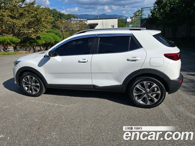 Kia Stonic 1.4 Deluxe — пробег 53 836 км — фото 5 из 5