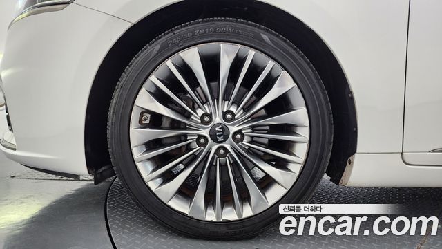 Kia K7 2.2 Diesel Limited — пробег 157 644 км