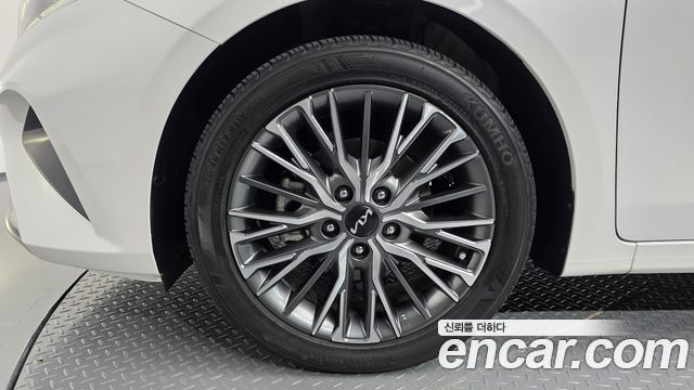 Kia K3 из Кореи Encar
