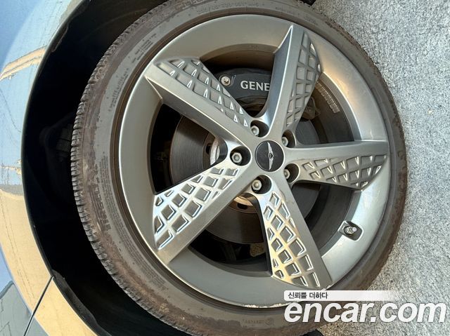 Genesis G80 Gasoline 3.5 Turbo AWD — пробег 35 000 км