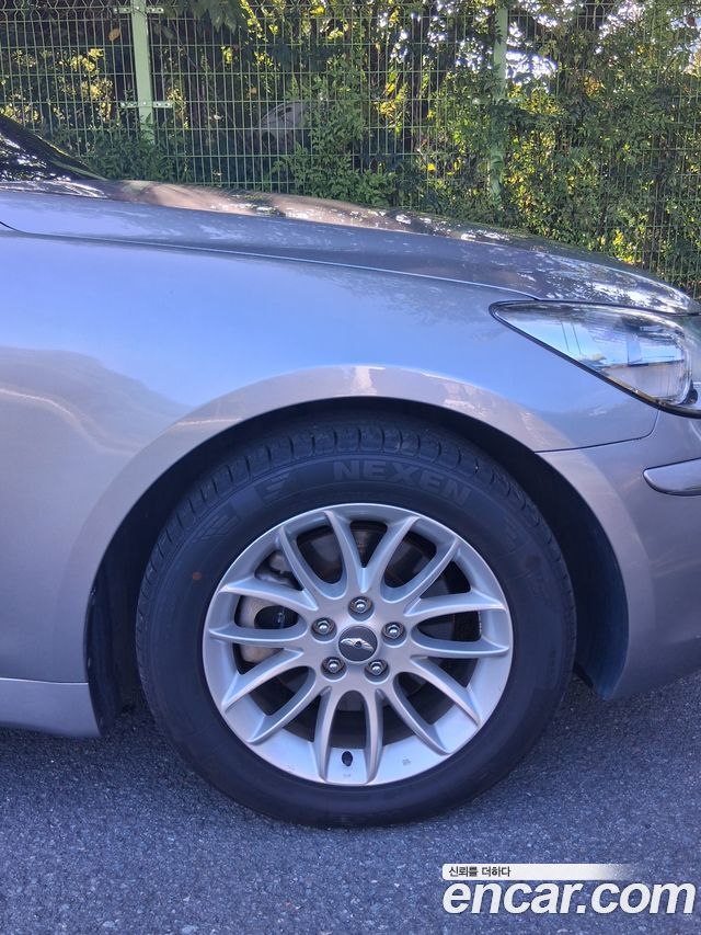 Hyundai Genesis из Кореи Encar