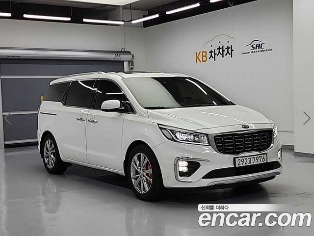 Kia Carnival 7-Seater Limousine President — пробег 221 645 км