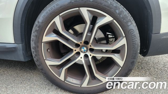BMW X5 xDrive 40i xLine — пробег 103 097 км — фото 5 из 5