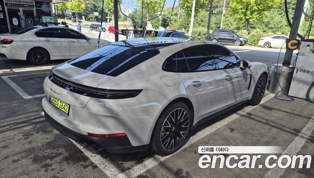 Porsche Panamera 2.9 AWD E-Hybrid — пробег 16 185 км — фото 5 из 5