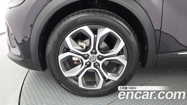 Renault (Samsung) Captur 1.3 TCe Edition Paris — пробег 80 303 км