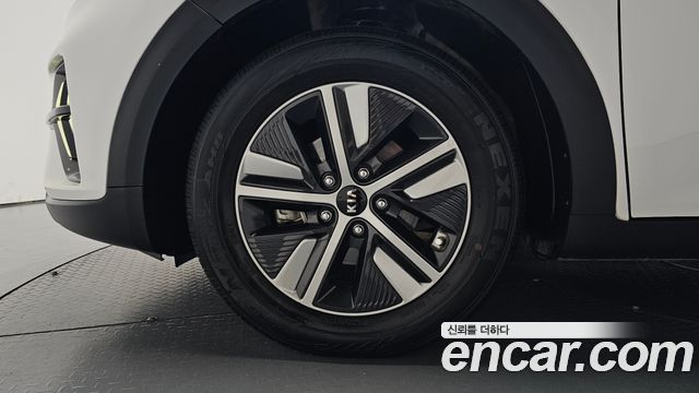 Kia Niro из Кореи Encar