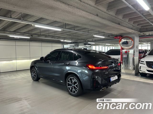BMW X4 xDrive20i M Sport — пробег 41 000 км