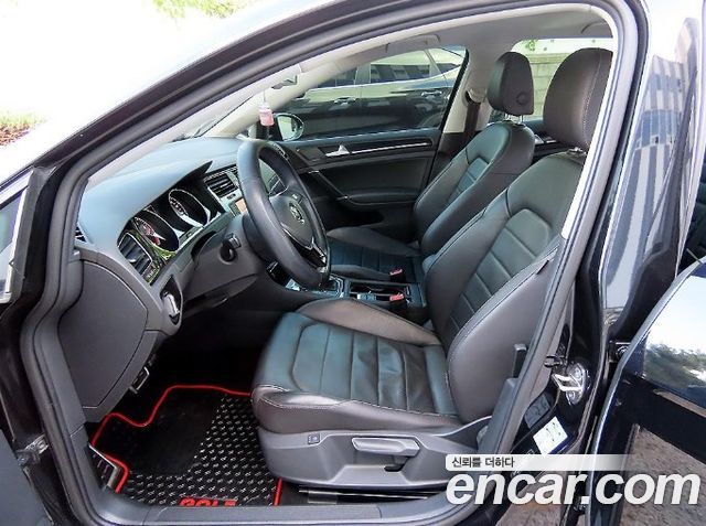 Volkswagen Golf 1.4 TSI Premium — пробег 132 422 км