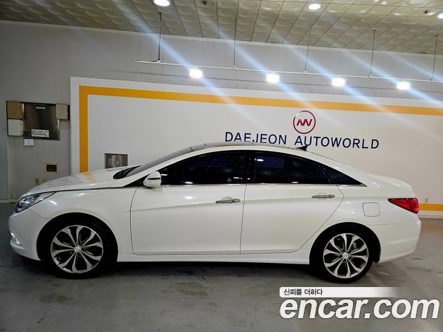Hyundai Sonata CVVL Attration — пробег 85 670 км — фото 5 из 5