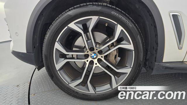 BMW X5 xDrive 30d xLine — пробег 112 633 км — фото 5 из 5