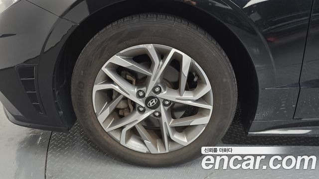 Hyundai Sonata 2.0 Premium Plus — пробег 29 558 км — фото 5 из 5