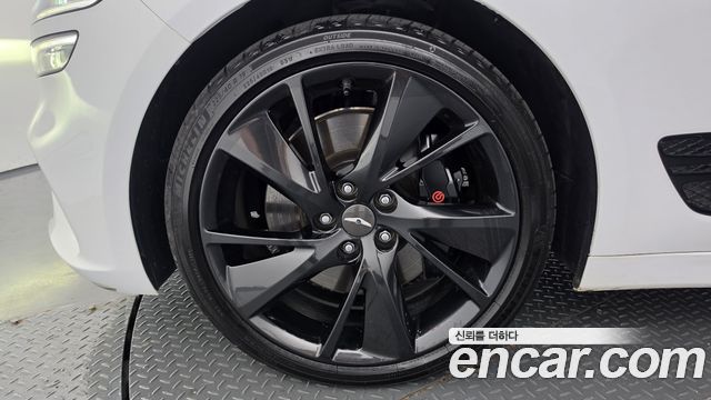 Genesis G70 из Кореи Encar
