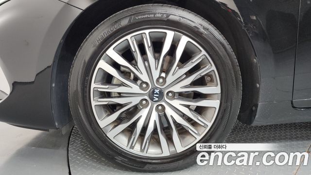 Kia K7 из Кореи Encar