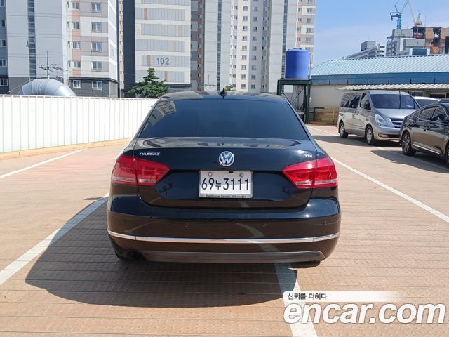 Volkswagen Passat из Кореи Encar