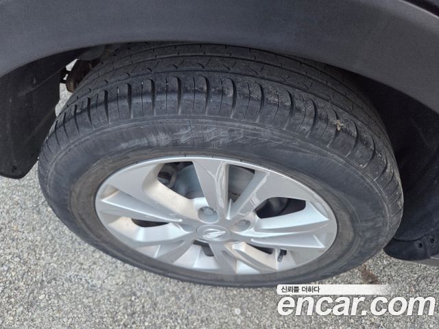 Ssangyong TIBOLI VX 2WD — пробег 61 000 км
