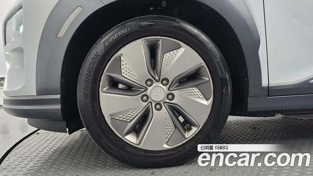 Hyundai Kona из Кореи Encar