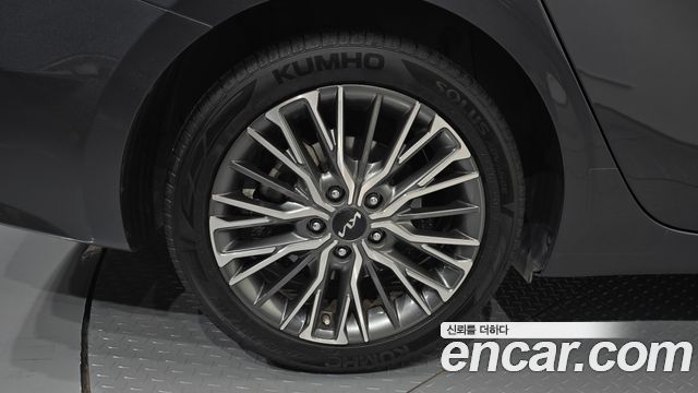 Kia K3 из Кореи Encar