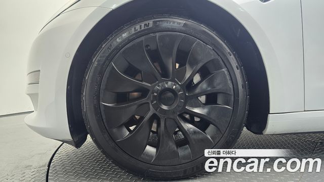 Tesla Model 3 Standard Range Plue RWD — пробег 89 965 км — фото 5 из 5