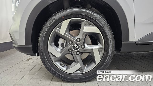 Hyundai Venue из Кореи Encar