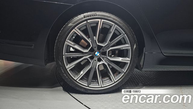 BMW 7-Series из Кореи Encar