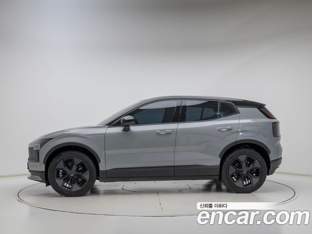 Volvo EX30 Performance Ultra — пробег 13 902 км — фото 5 из 5