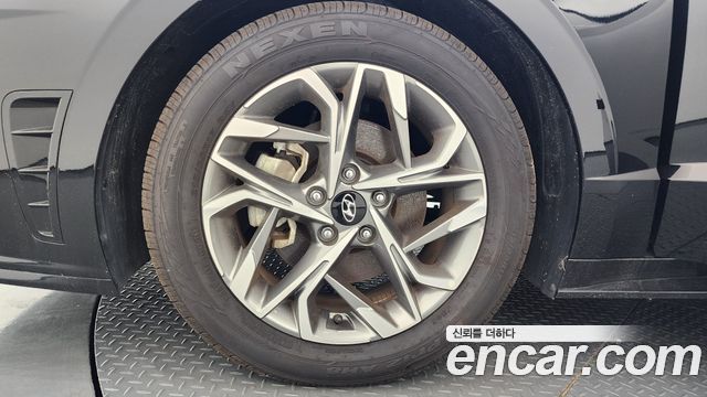 Hyundai Sonata 2.0 Premium Plus — пробег 37 290 км — фото 5 из 5